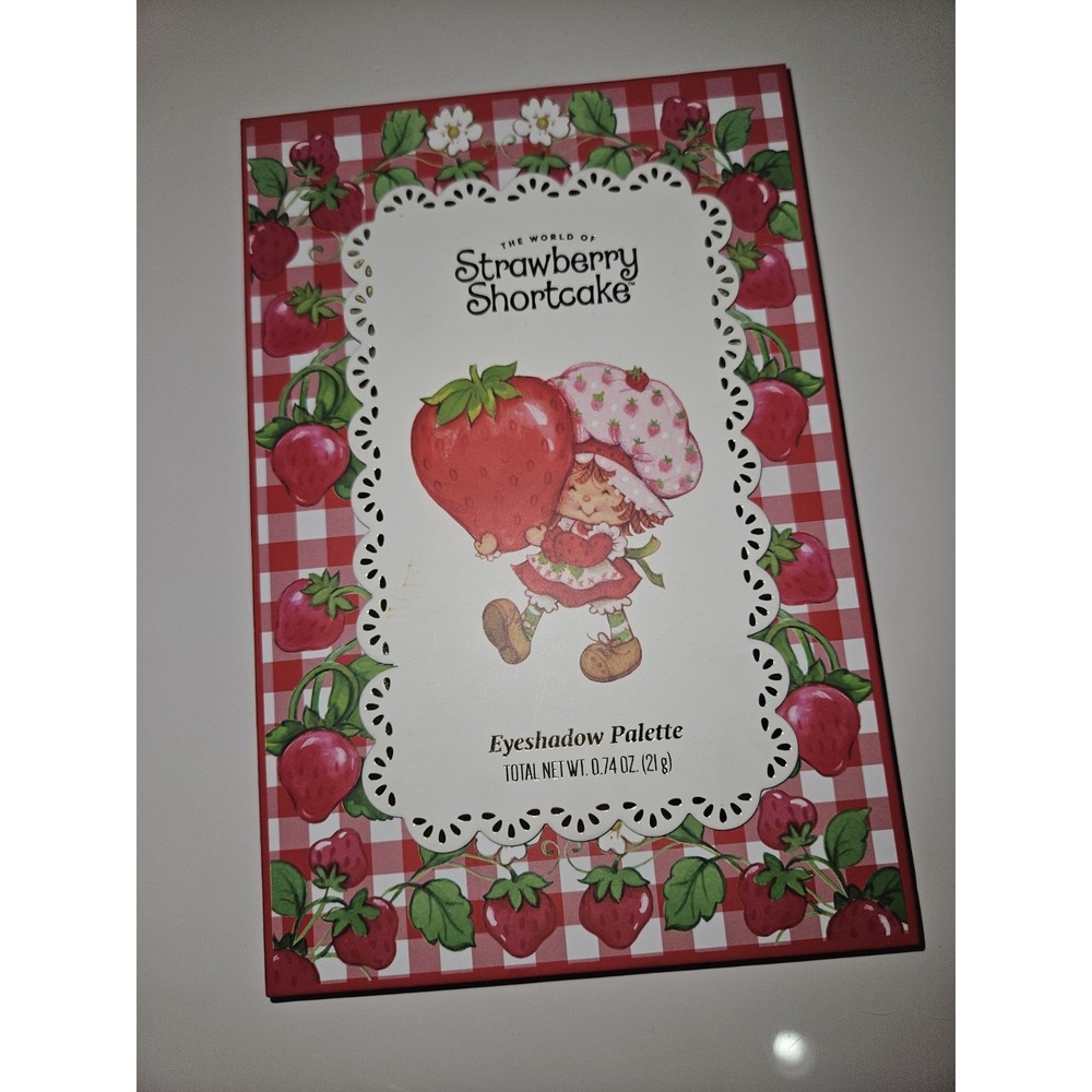 Taste Beauty The World Of Strawberry Shortcake Eyeshadow Palette New